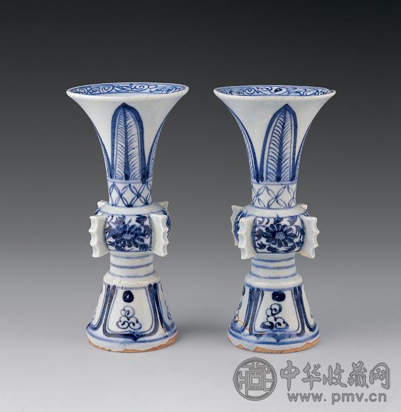 元 青花出戟花觚(1对)