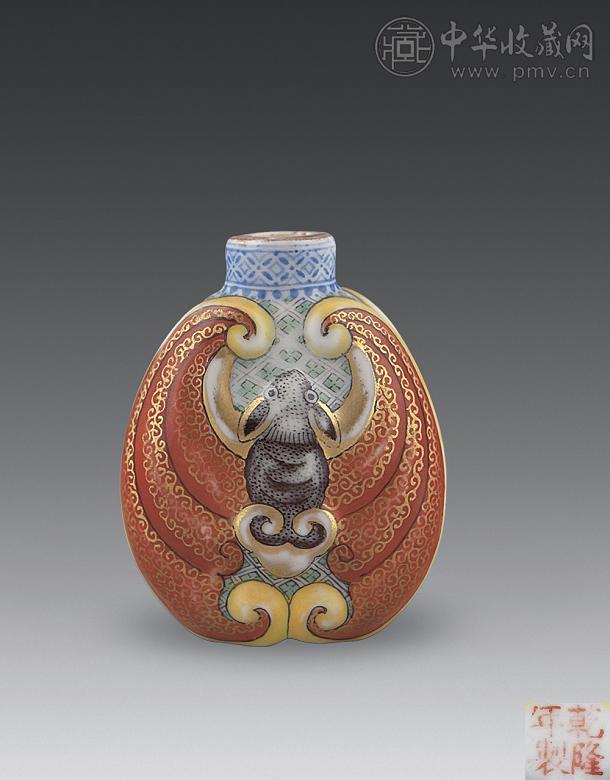 清 珐琅彩鼻烟壶