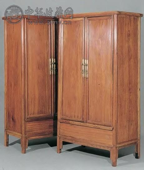 清初 榉木有柜膛圆角柜(1对) 清初 榉木有柜膛圆角柜(1对)