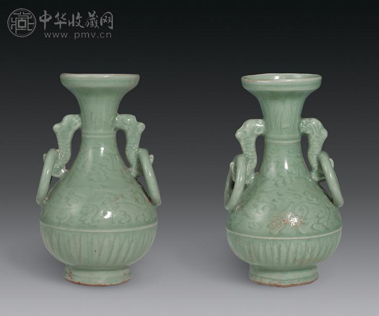 元 龙泉双环瓶(1对)