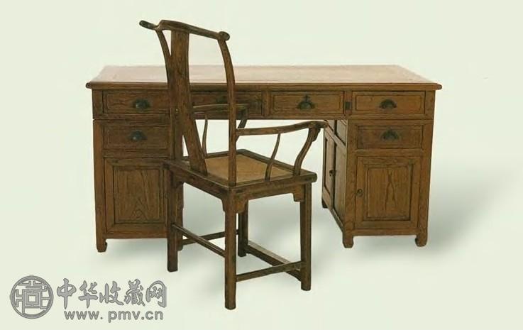 清 榉木搭式几式书桌、榆木四出头椅