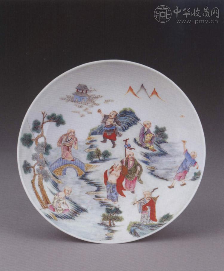 清嘉庆 粉彩十八罗汉图盘
