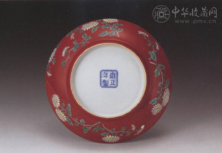 清雍正 紫地粉彩花卉盘