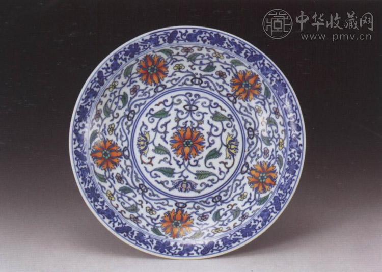 清乾隆 斗彩缠枝花卉盘