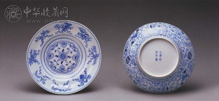 清同治 青花淡描八宝纹折腰盘(1对)