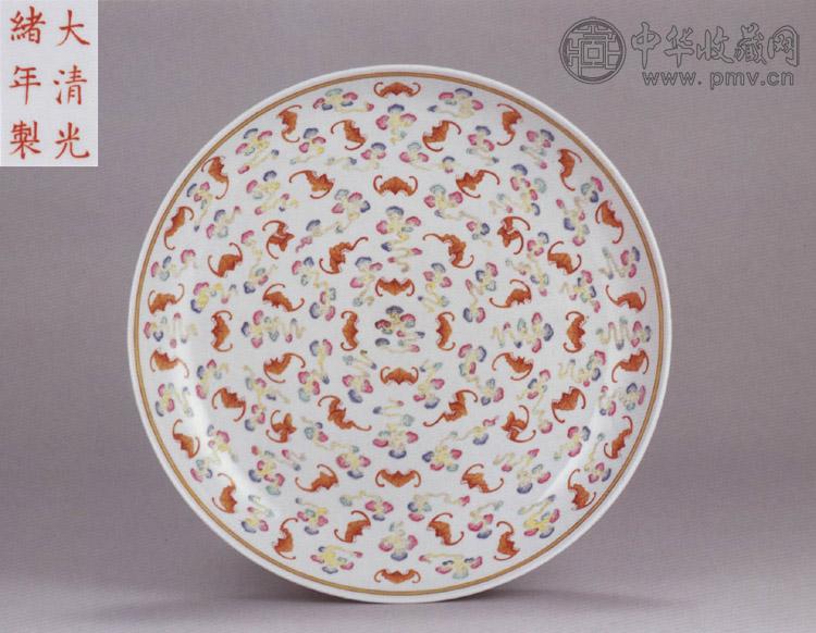 清光绪 粉彩云蝠纹盘