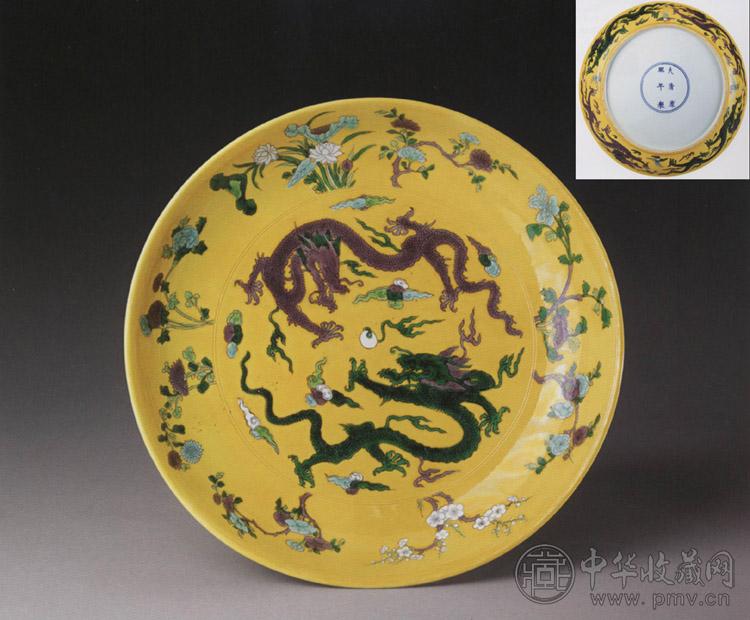 清康熙 素三彩双龙纹大盘