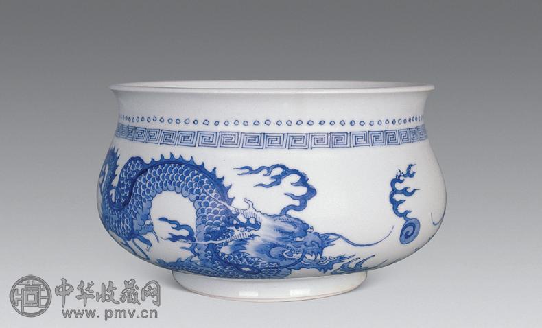 清康熙 青花龙纹炉