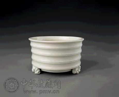 明 德化窑弦纹炉