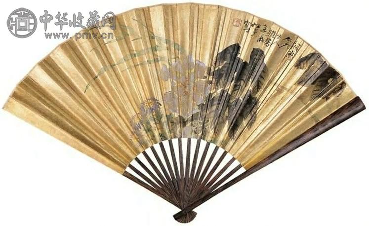 任薰 花卉 成扇 设色金笺