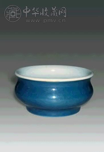 清康熙 祭蓝釉卧足炉