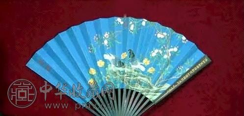 蒋廷锡 双鸽 成扇 设色纸本