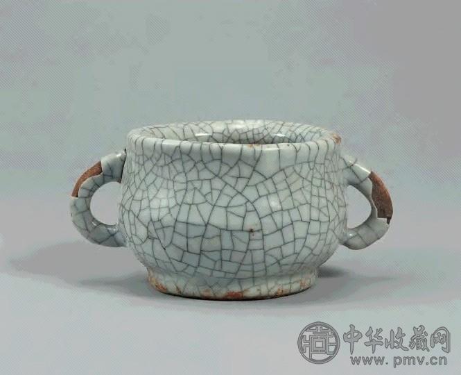 南宋 哥窑双耳香炉