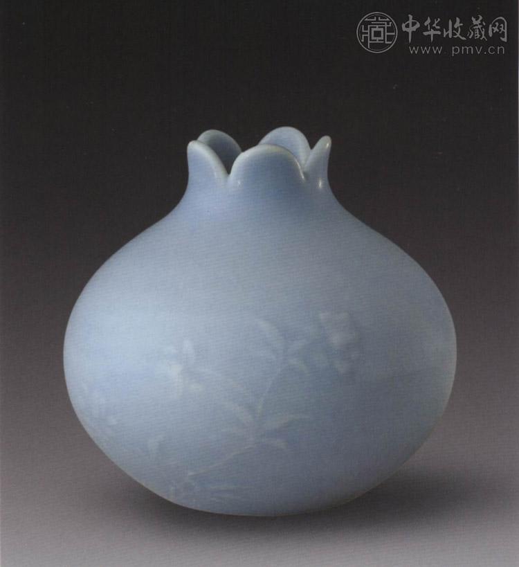 清道光 天蓝釉石榴尊
