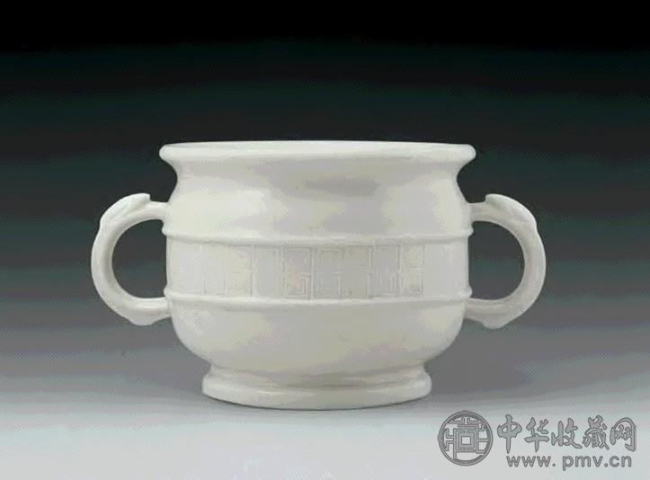 清早期 德化窑弦纹双耳炉