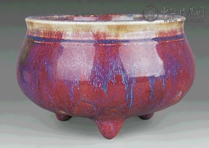 清乾隆 窑变釉三足炉