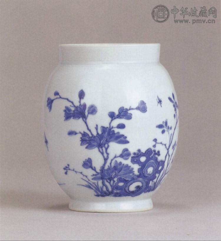 明崇祯 青花花蝶图小莲子罐