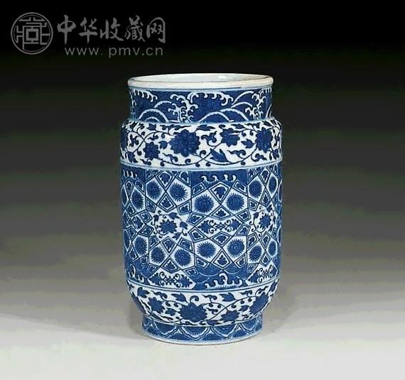 清中期 青花缠枝莲八宝壮罐