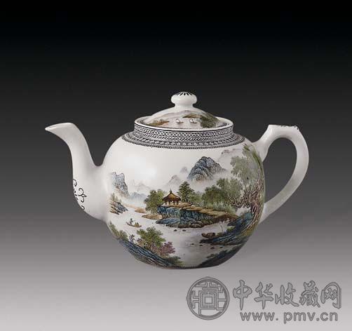 近代 粉彩山水茶壶