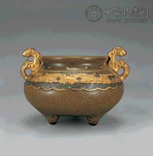 清乾隆 茶叶末描金三足双耳香炉