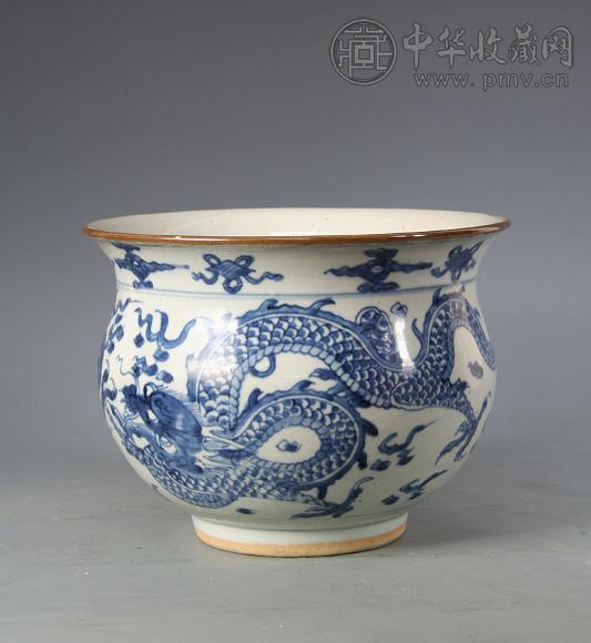 清顺治 青花双龙赶珠纹炉