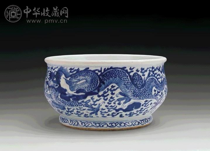 清康熙 青花云龙纹香炉