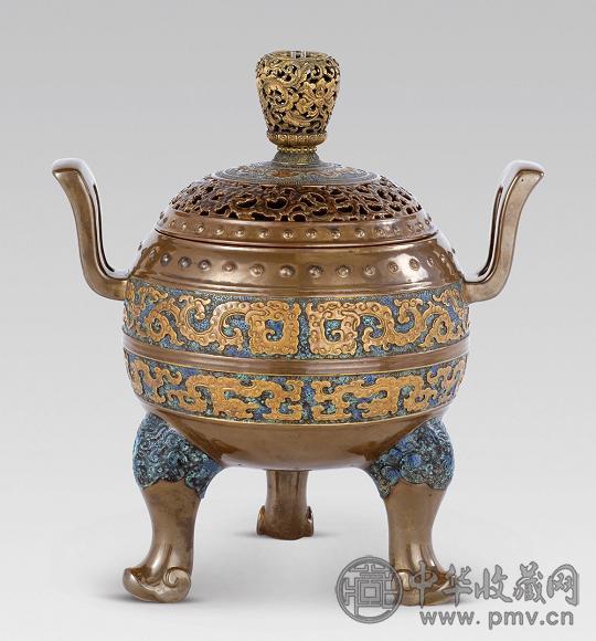 仿铜釉镂空香熏