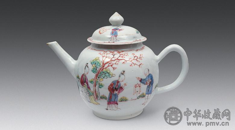 清乾隆 粉彩人物纹茶壶