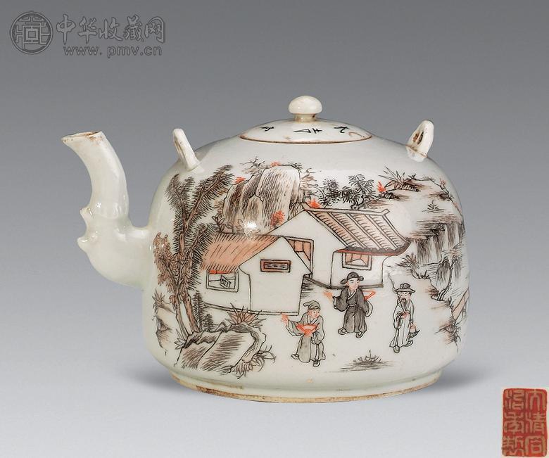 十九世纪 墨彩山水题诗茶壶