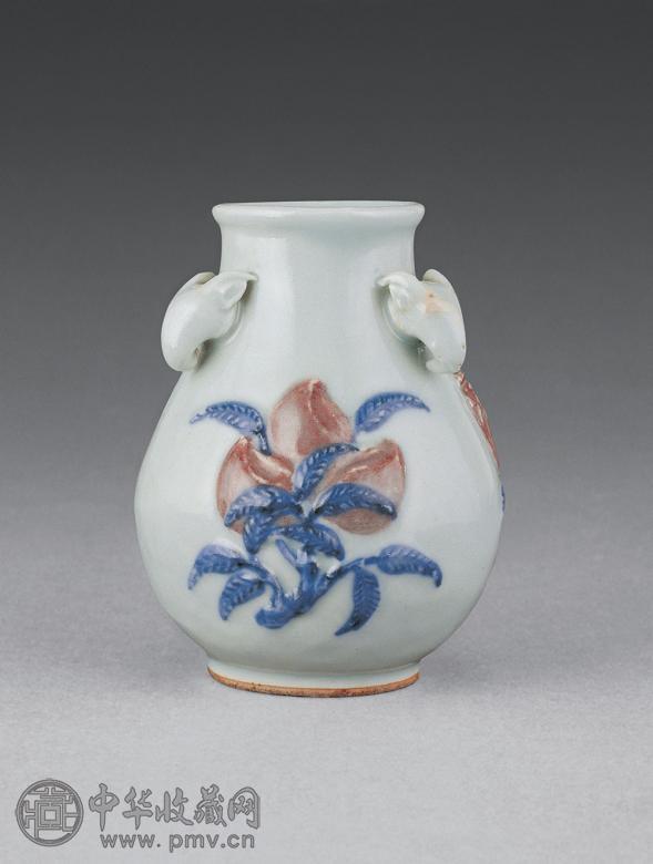 清 青花釉里红三多纹“三羊开泰”尊