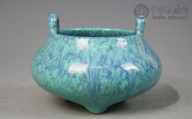 民国 炉钧釉冲天耳三足炉