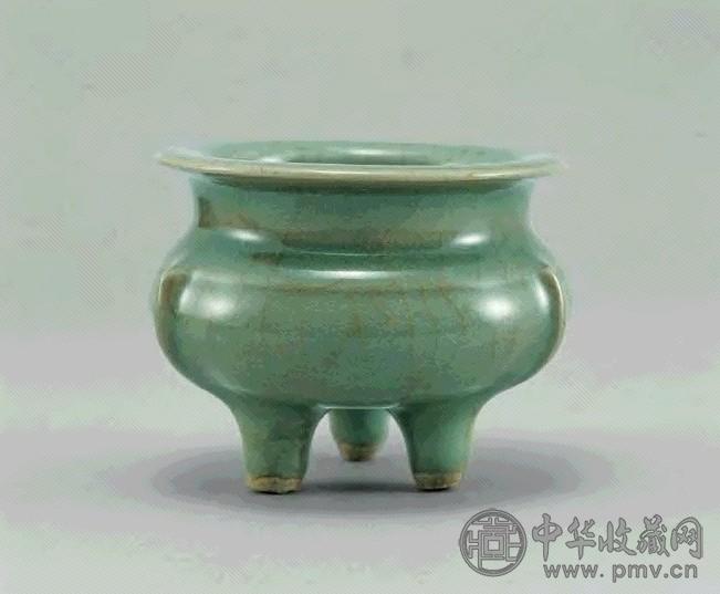 南宋 龙泉鬲式炉