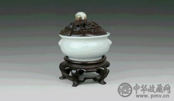 清 德化窑狮耳炉