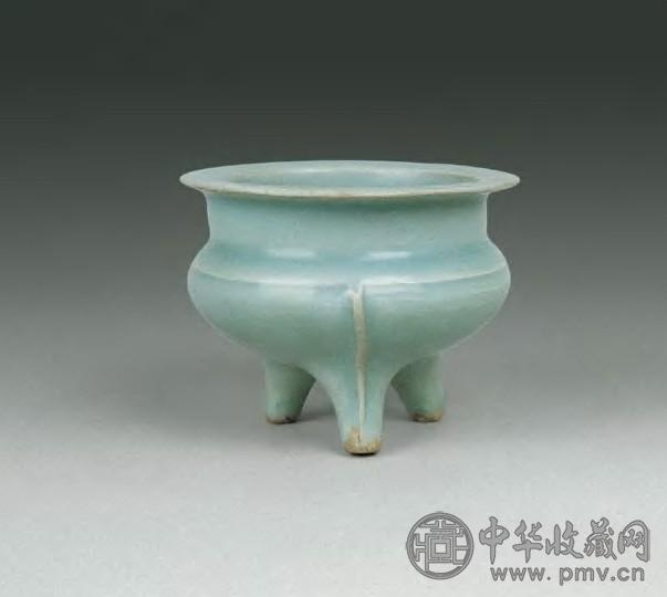 南宋 龙泉窑鬲式炉