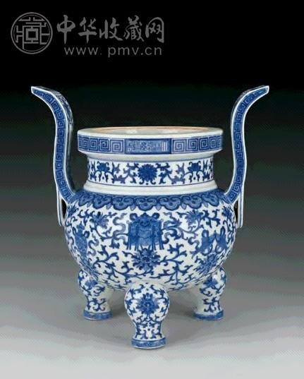 清嘉庆 青花缠枝莲八宝纹双耳炉