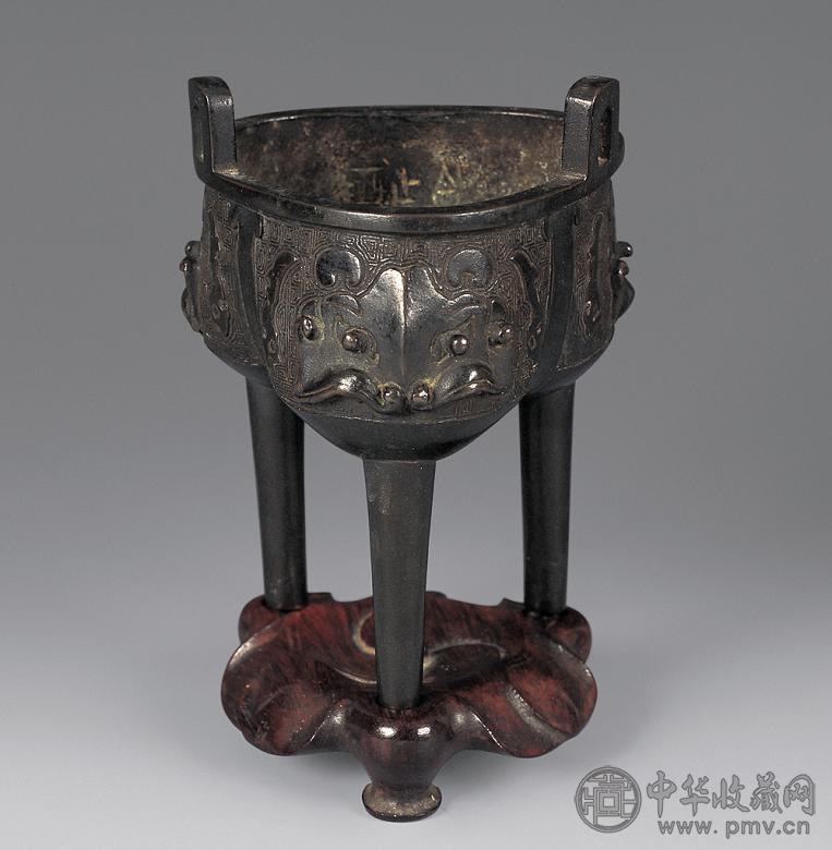 清 鬲式三足铜香炉