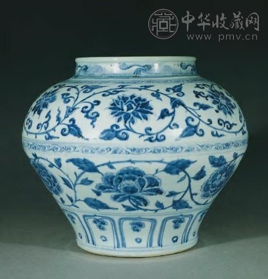元末 青花缠枝莲纹罐