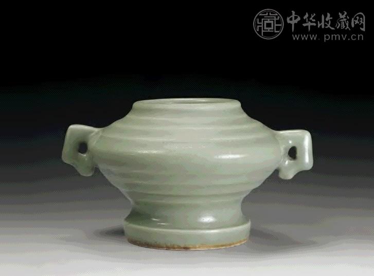 清 豆青弦纹双耳炉