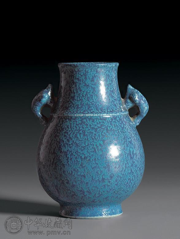 清乾隆 炉钧釉双牺耳尊