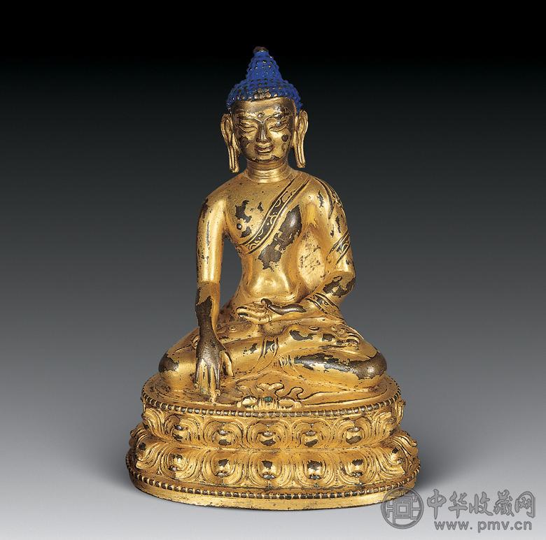 明 铜鎏金不动佛