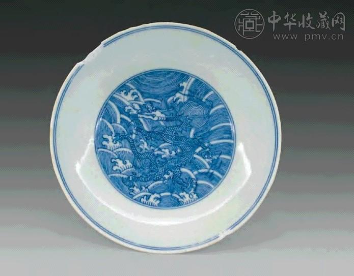 清道光 青花海水龙纹盘