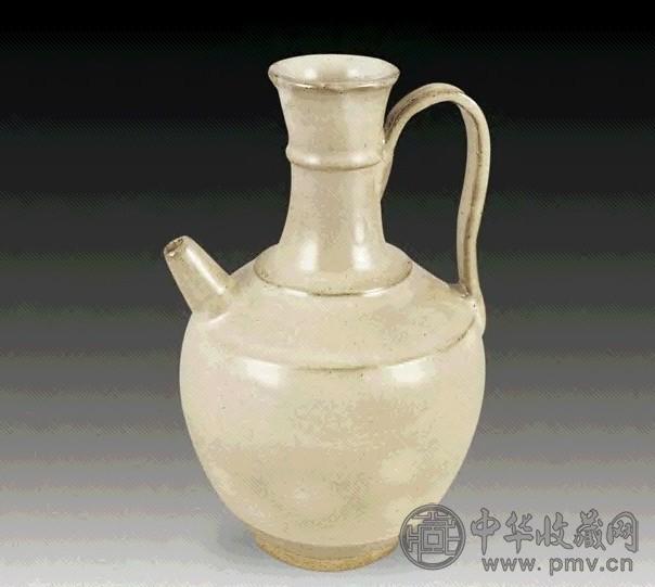 五代 白釉执壶