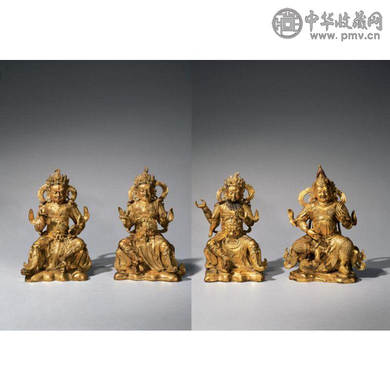 明十六世纪 鎏金铜“四天王”坐像