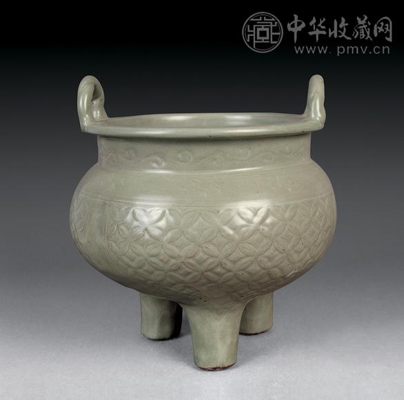 明 龙泉窑锦纹鬲式炉