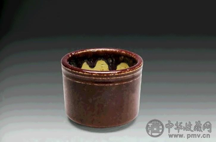 清乾隆 祭红釉香炉