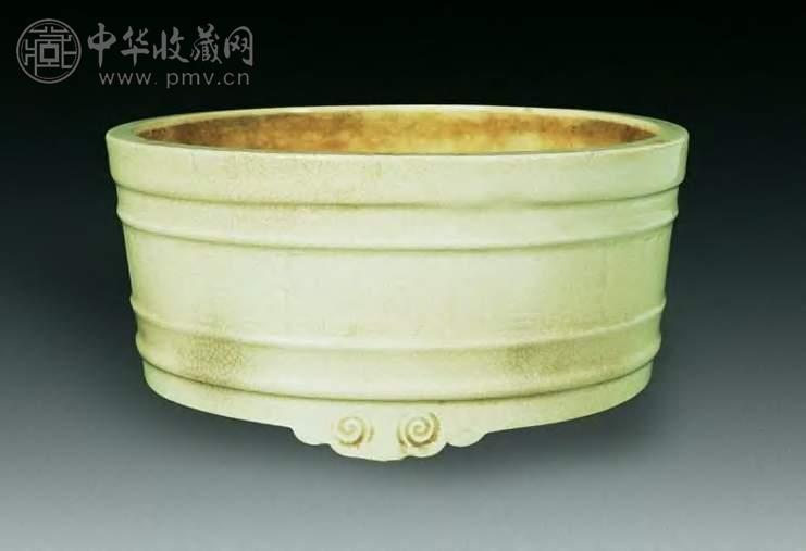 漳窑白瓷三足炉