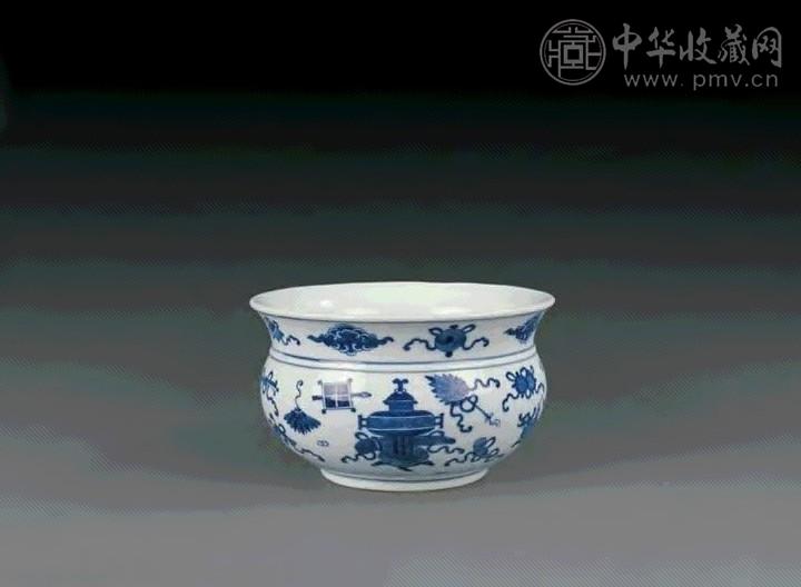 清康熙 青花博古纹香炉