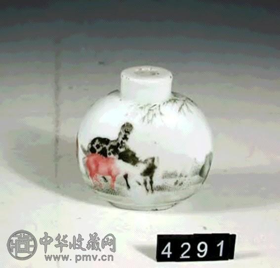 清道光 粉彩八骏烟壶