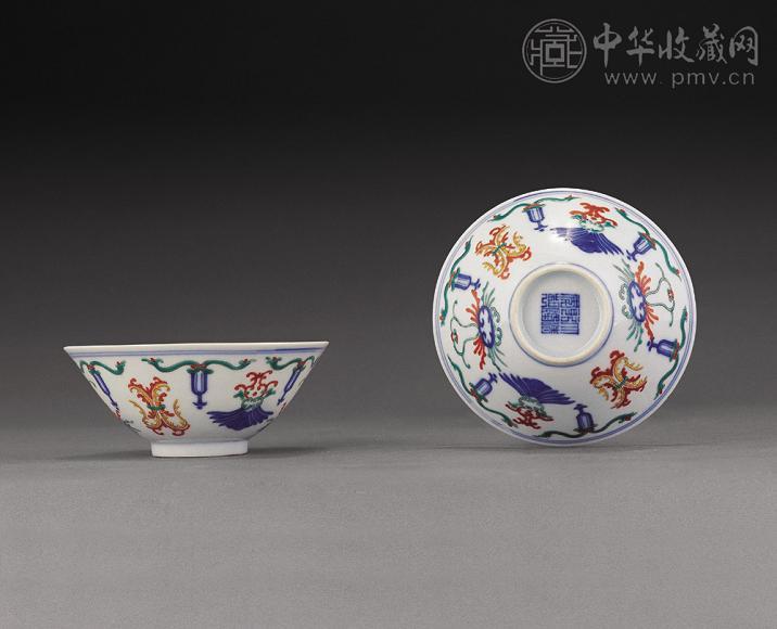 清 斗彩花卉纹碗(1对)