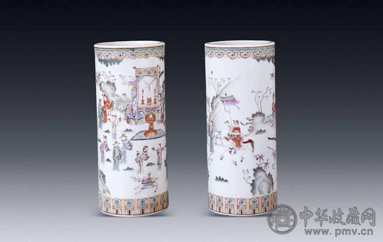 清同治 粉彩人物帽筒(2件)